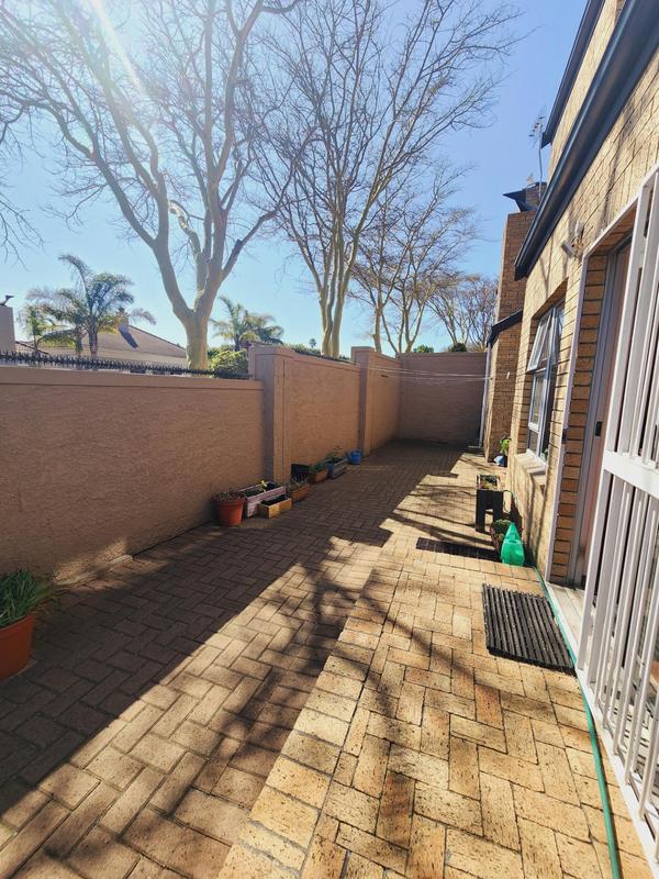 3 Bedroom Property for Sale in Ridgeworth Western Cape